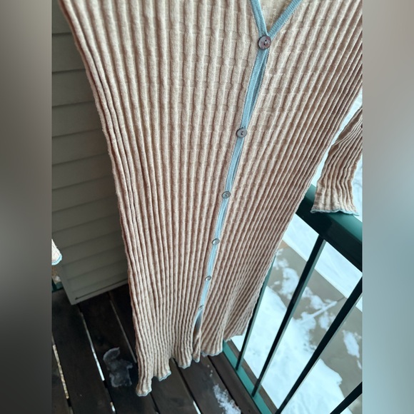 🆕 SWTR Ribbed Knit Long Cardigan Dress Beige Blue Trim Button Front Size M NWT - Picture 12 of 16